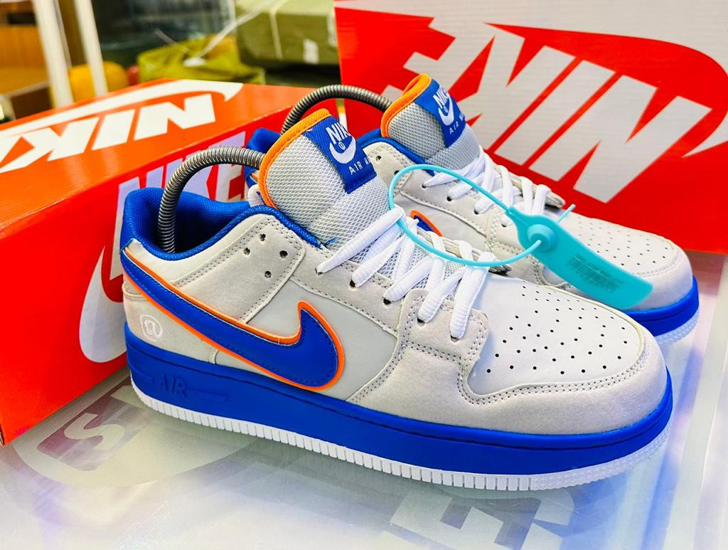 Nike SB Dunk Low Dodge Blue