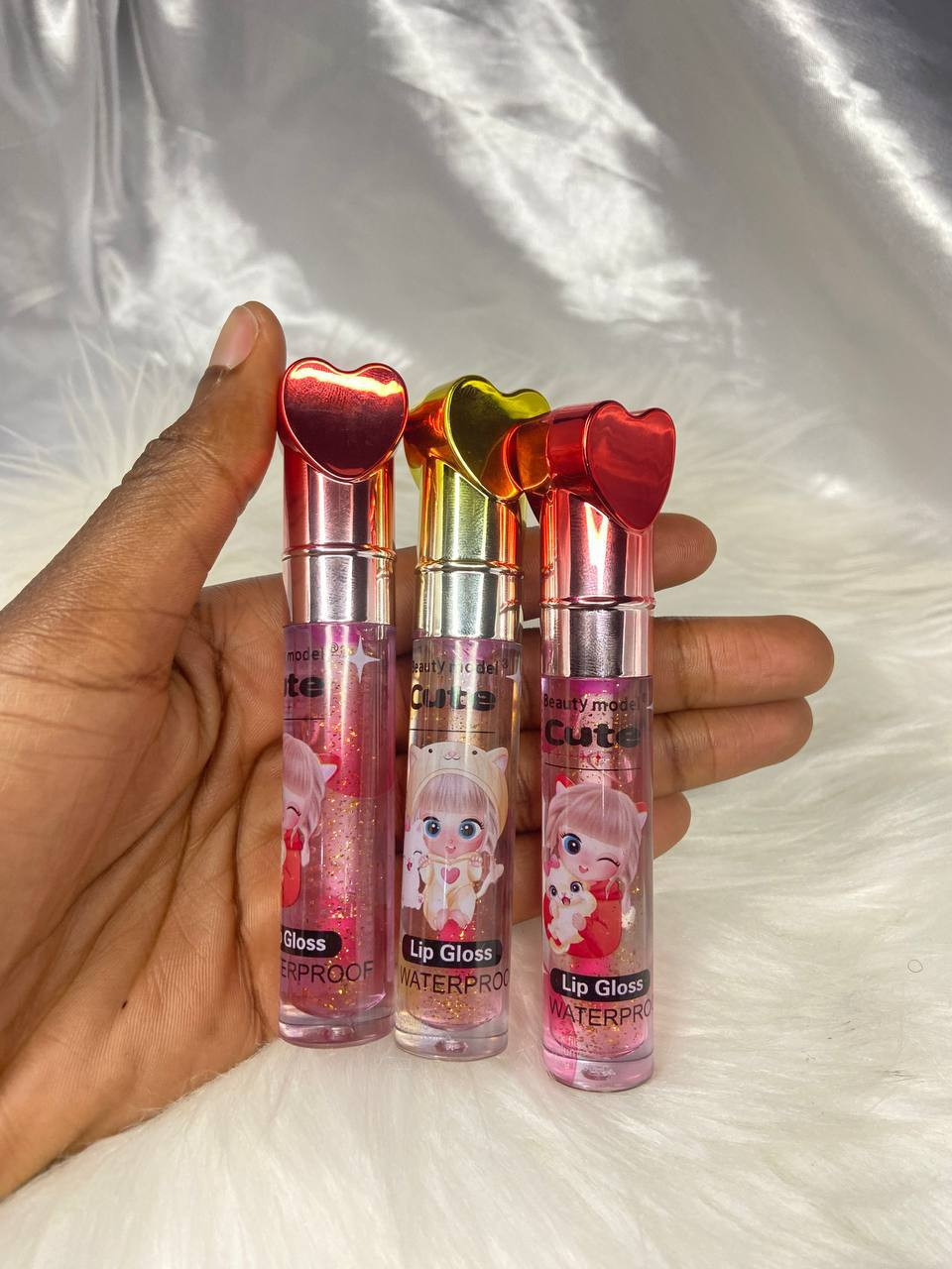 Beauty model lipgloss